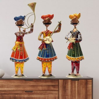Showpiece